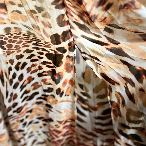 JLO long dress with slits and leopard print, Sz M Leopard Print Maxi Dress - Picture 6 of 9